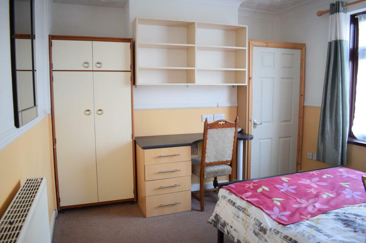 House Stay In Bangor North Wales Екстер'єр фото